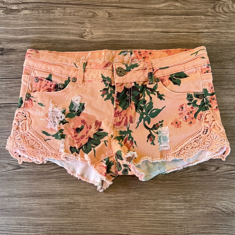 Vanilla Star Peach Floral Jean Shorts